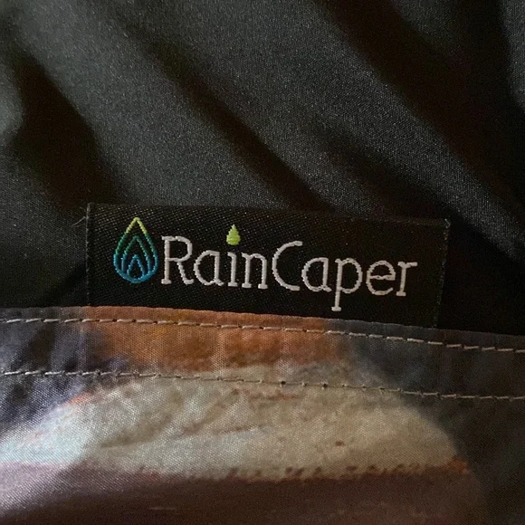 Raincaper- A Sunday Afternoon on the Island of La Grande Jatte - Picture 5 of 12